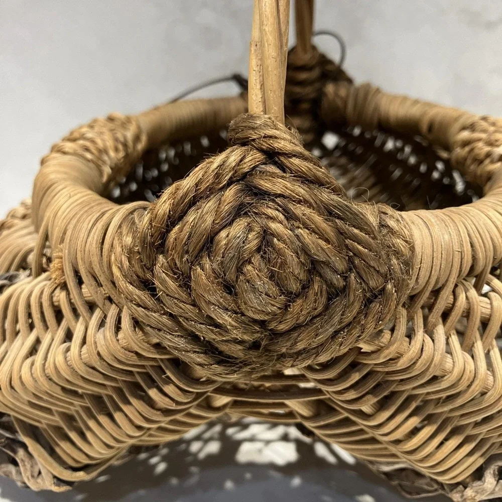 Vintage Woven Buttocks/Butt Basket Primitive Folk Art Rustic Egg Gathering Boho
